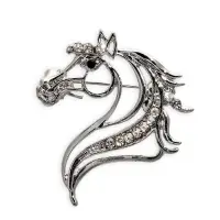 Брошь "Лошадь" изящная, цвет белый в серебре