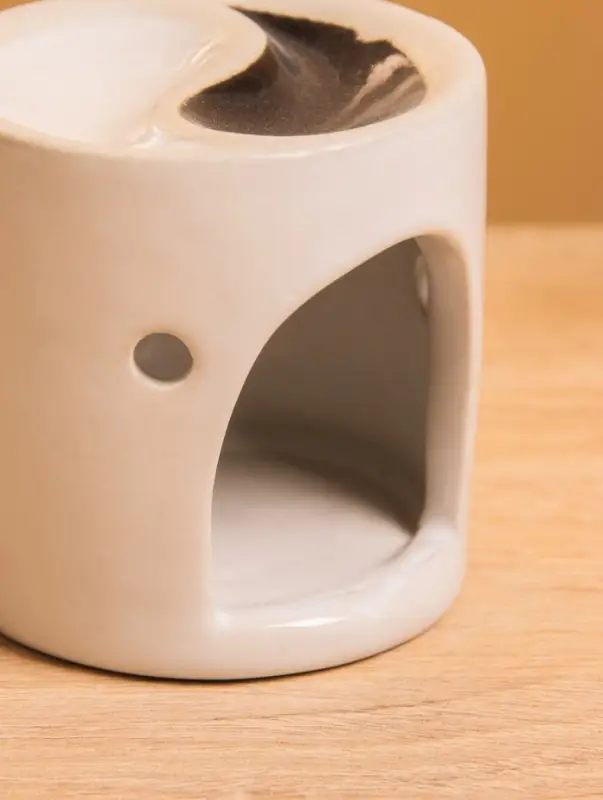 Аромалампа керамика, цв. молочный, 6,5х6,5х7 см