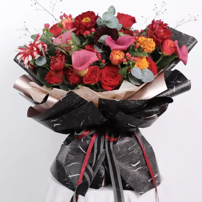 Плёнка матовая &laquo;Звёздная ночь&raquo; красный, 57&times;57 см &plusmn;5% см