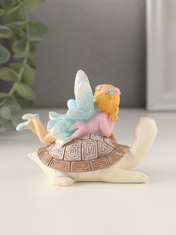 Сувенир полистоун "Девочка-фея верхом на черепахе" 9,5х5х7 см