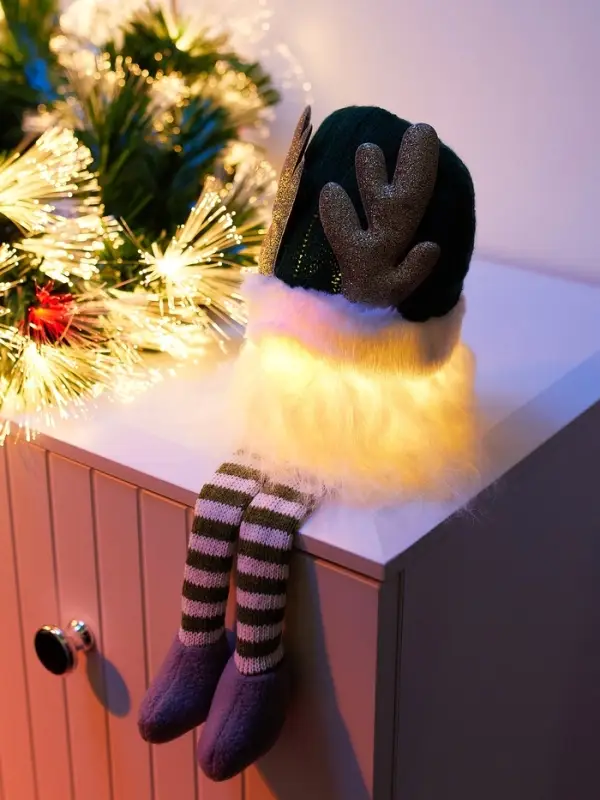 Фигура текстиль &laquo;Гном зеленая шапочка&raquo; 33 см, 1 LED, от батареек AG13&times;3, свечение тёплое белое