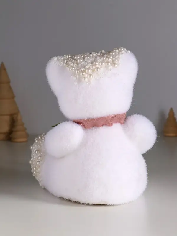 Декор "Белый медвежонок с еловым бантом, в бусинках" 16х12х14 см