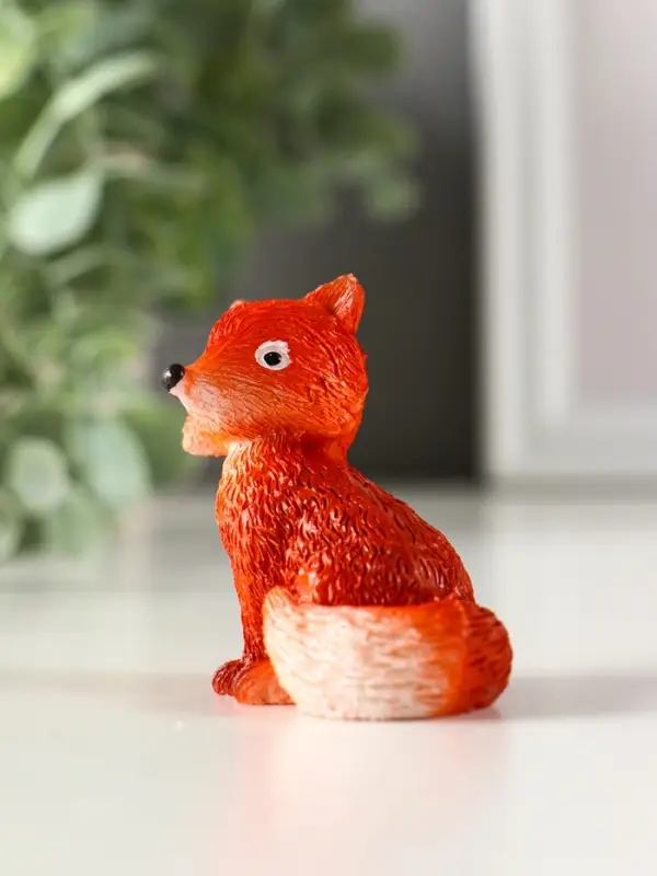 Сувенир полистоун "Маленькая лисичка" МИКС 5,8х3,5х5,6 см