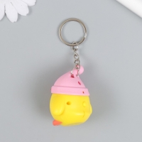 Фонарик кричалка на кольце "Цыплёнок в шапке" 3,3х4,5х5 см