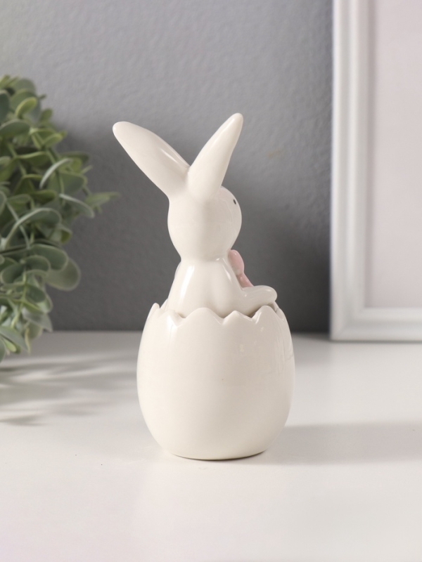 Сувенир керамика "Белый кролик с бантиком в скорлупе" 5х7,5х13,5 см