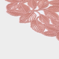 Салфетка сервировочная на стол Доляна &laquo;Эльзас&raquo;, d=38 см, пыльная роза