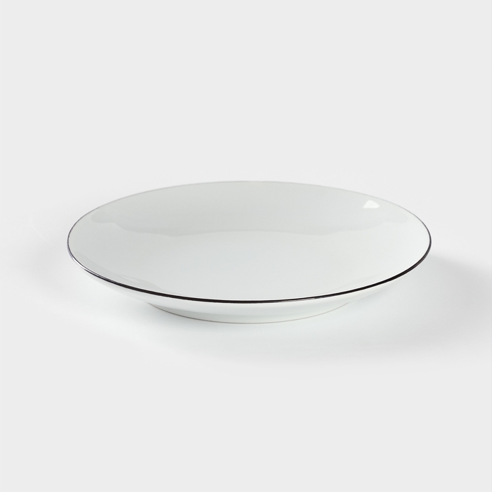 Тарелка фарфоровая &laquo;Палитра&raquo;, d=17,5 см, белая