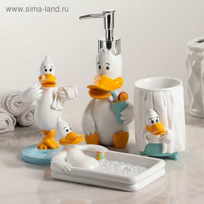 Набор аксессуаров для ванной комнаты &laquo;Утиные истории&raquo;, 4 предмета (дозатор 200 мл, мыльница, стакан, подставка для щёток), цвет белый