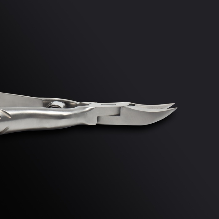 Кусачки педикюрные &laquo;Premium&raquo;, с фиксатором, усиленные, 13,8 см, длина лезвия - 19 мм, цвет серебристый