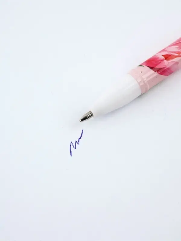 Ручка пластик с колпачком "8 Марта", синяя паста 0.5 мм