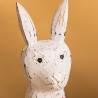 Набор сувенирный "Зайцы с сердечком" дерево, h - 25,20 и 15 см, цв. белый