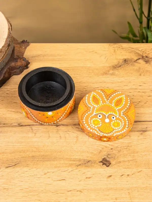 Шкатулка "Кролик" дерево 12х12х7 см