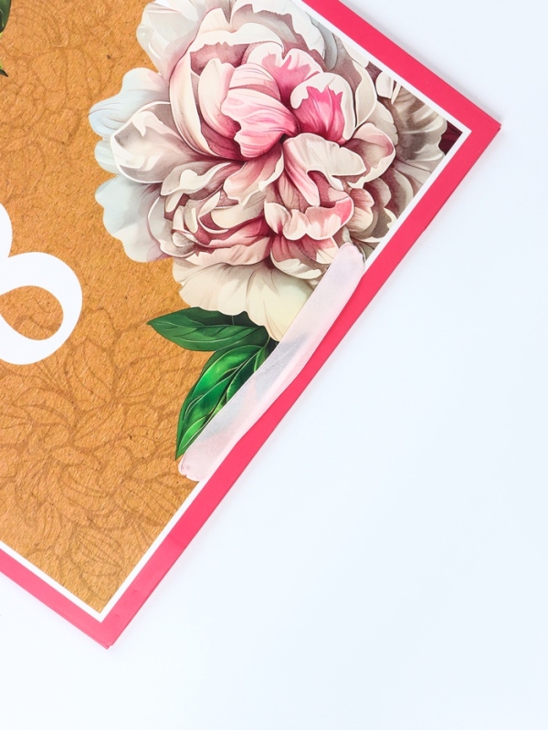 Пакет подарочный ламинированный вертикальный &laquo;Счастье&raquo;, L 31 &times; 40 &times; 12 см