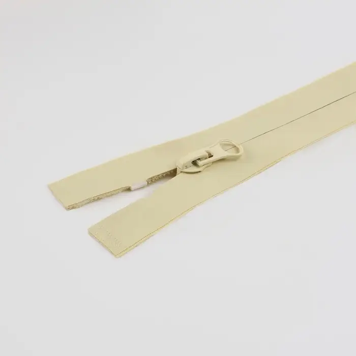 Молния &laquo;Спираль&raquo;, №7, разъёмная, водонепроницаемая, замок автомат, 80 см, светло-бежевая