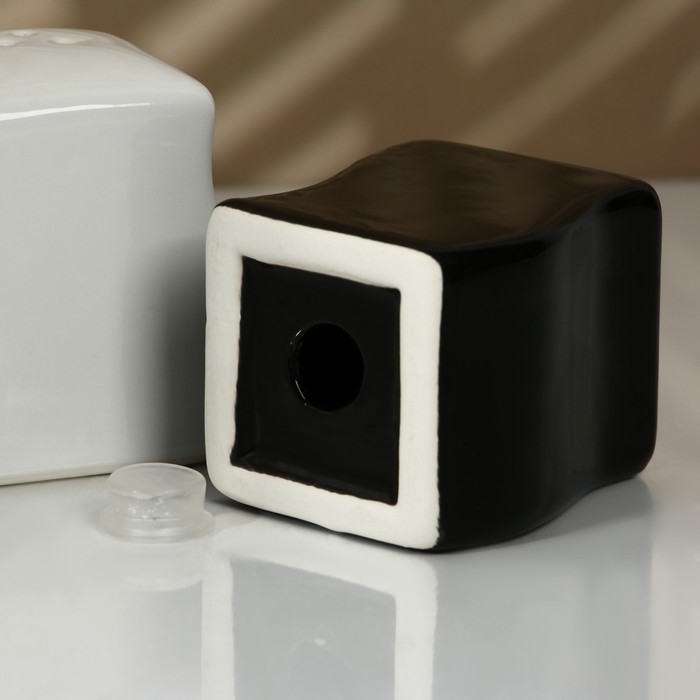 Банки для специй на металлической подставке &laquo;Линии&raquo;, 2 шт