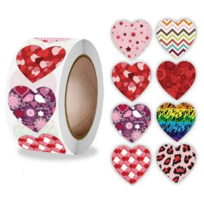 Наклейка бумага "Разные сердечки" d=2,5 см 500 шт в рулоне 3х6,5х6,5 см