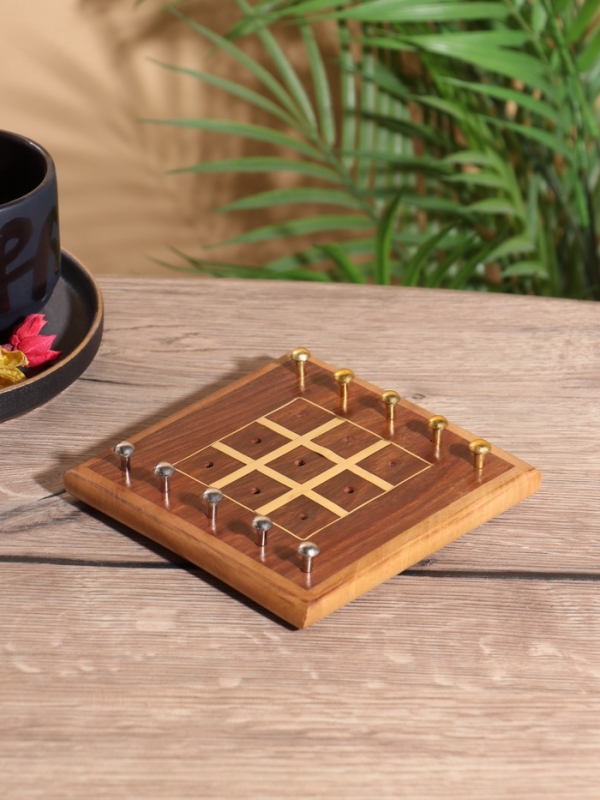 Настольная игра &laquo;Крестики-нолики&raquo;, 13&times;13.5 см, дерево шишам, латунь