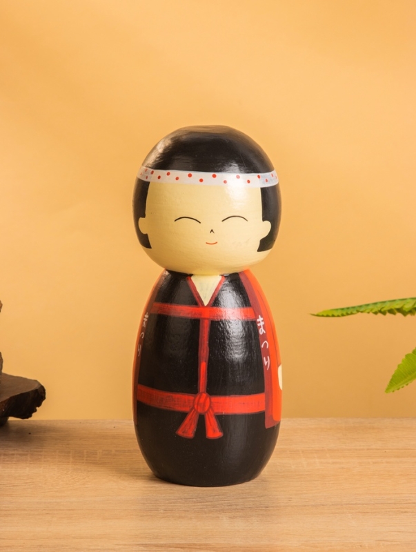 Деревянная кукла кокеши "Хидео" 9х9х21 см