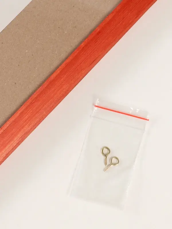 Фоторамка дерево 40х50 см, махагон №2 (пластиковый экран)