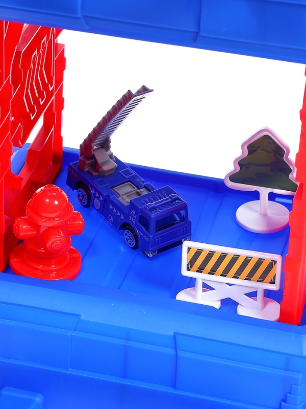 Игровой набор &laquo;Полицейский участок&raquo; в чемодане