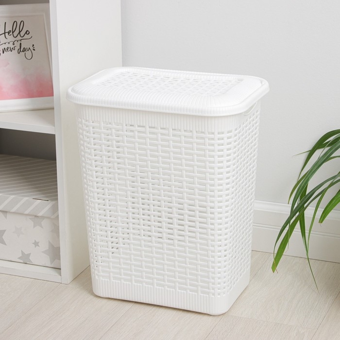 Корзина бельевая с крышкой, 30 л, 37&times;26&times;46,5 см, цвет МИКС