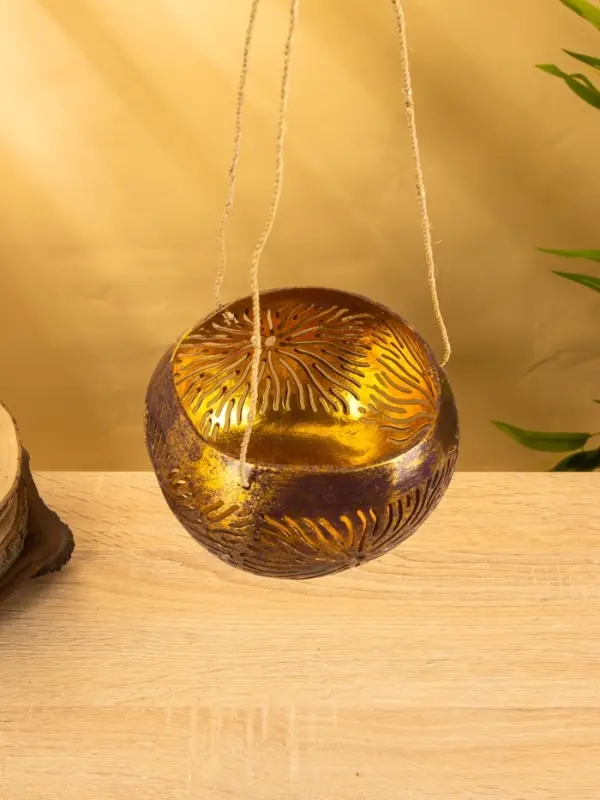 Подсвечник подвесной из кокоса, 14&times;14&times;10 см, золотой