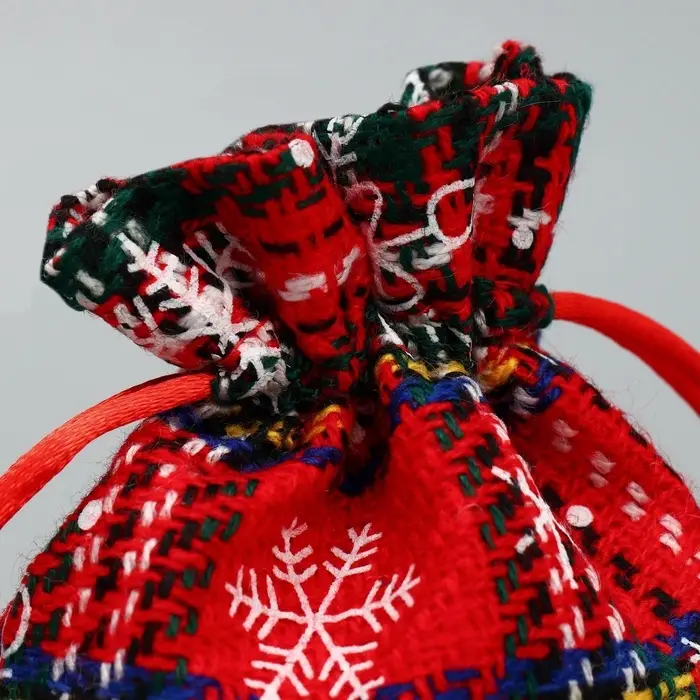 Мешочек подарочный холща &laquo;Вьюга&raquo;, снежинки, 10 х 12 см +/- 1.5 см