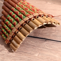 Сувенирный музыкальный инструмент "Флейта Пана" 28х19,5х6,5 см МИКС