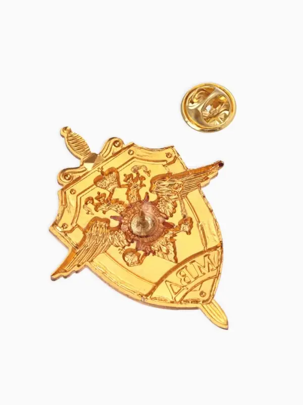 Значок "МВД России", красный в золоте