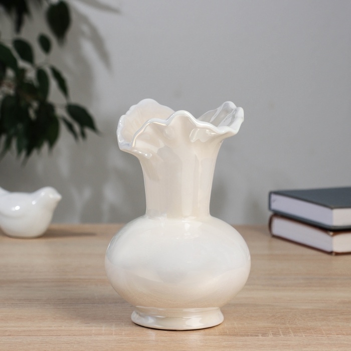 Керамическая ваза для цветов, сухоцветов &laquo;Изекил&raquo;, настольная, d-10 см, h-17 см, белый