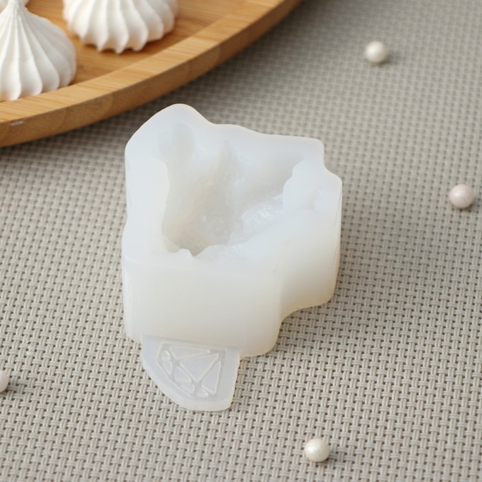 Силиконовая молд &laquo;Конфетка дракоша&raquo;, 3.8&times;3.8 см, толщина 2.2 см, цвет прозрачный