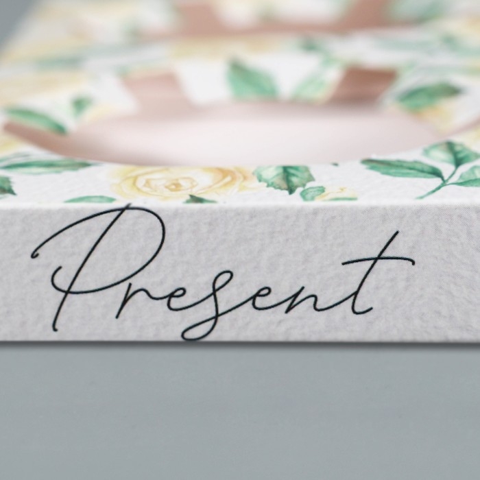 Коробка для капкейка, кондитерская упаковка, 2 ячейки &laquo;Розы&raquo;, 16 х 8 х 11.5 см