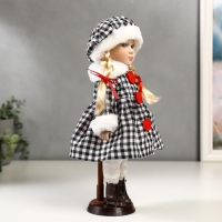 Кукла коллекционная керамика "Злата в пальто в клеточку с красными пуговицами" 30 см