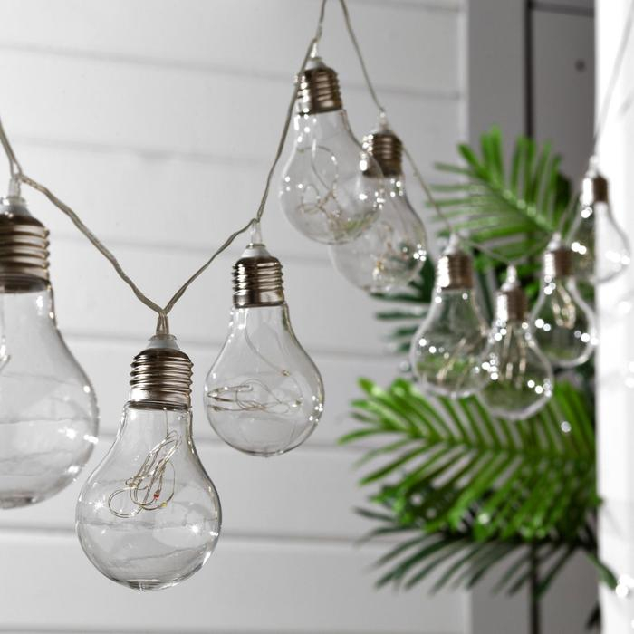 Гирлянда Uniel &laquo;Нить&raquo; 1.9 м с насадками &laquo;Лампочки&raquo;, IP44, прозрачная нить, 10 лампочек, свечение мульти, 1 режим, солнечная батарея