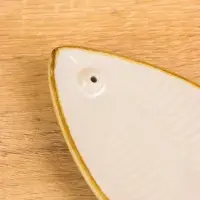 Подставка под благовония "Длинный лист" керамика, цв. белый, 17х7х1,5 см