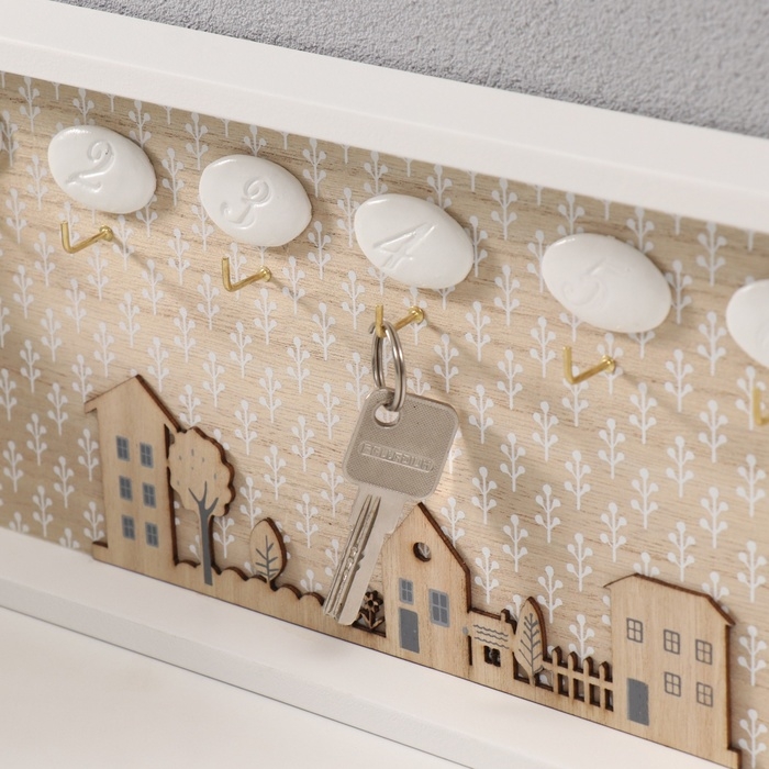 Крючки декоративные дерево Крючки декоративные дерево "Домики и деревья" 3х36,5х16,4 см