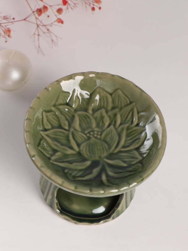 Аромалампа керамика "Лотос" тёмно-зеленая 11,4х11,4х9 см