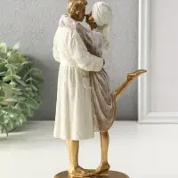 Сувенир полистоун "Влюблённые в банных халатах" 7,5х13,5х26 см