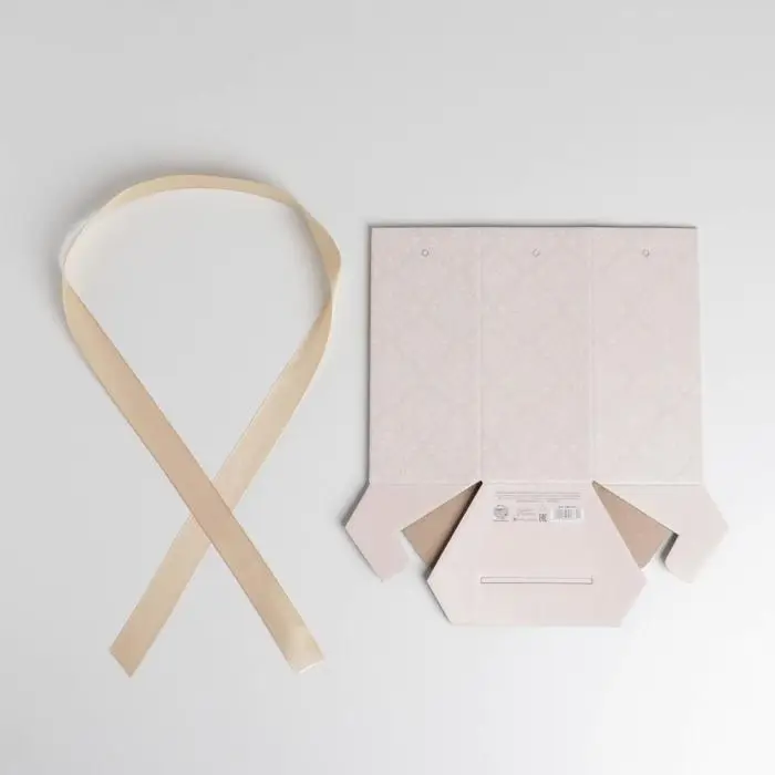 Коробка подарочная складная шестигранник &laquo;Классический узор&raquo;, 17 х 14,8 х 19,5 см