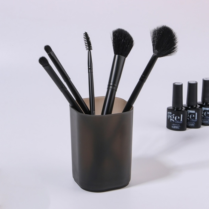 Подставка для хранения маникюрных/косметических принадлежностей &laquo;STANDART&raquo;, 7 &times; 7 &times; 9 см, цвет чёрный матовый