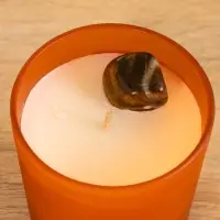 Свеча в стекле с камнем Manifest пачули 200 гр соевый воск