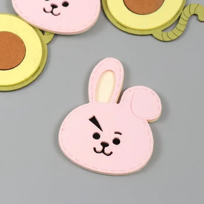 Декор для творчества иск. замша "Зверята и фрукты" МИКС 6х3,7 см