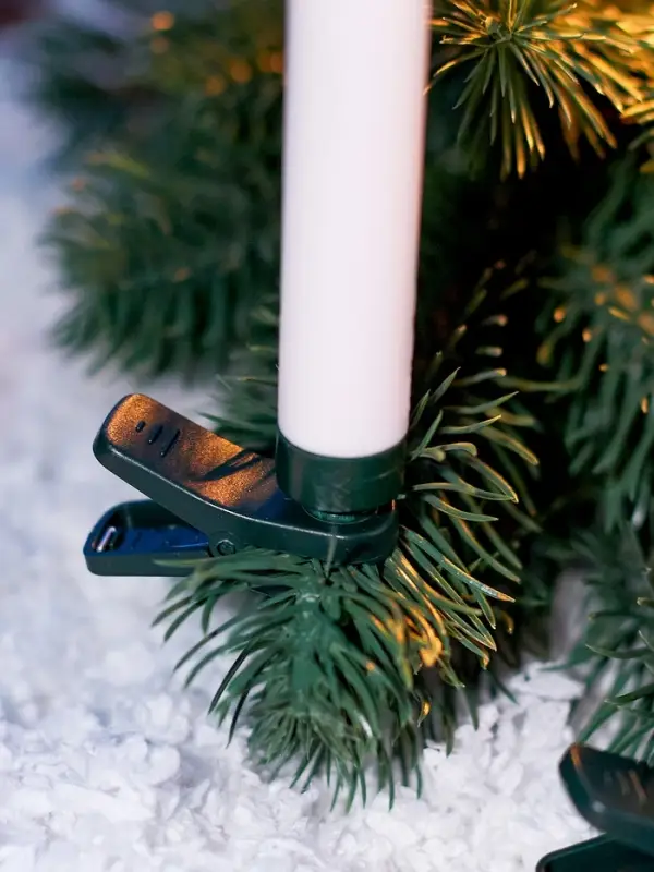 Светодиодные &laquo;Свечи на прищепках&raquo; 10 см, набор 10 шт, 10 LED, от батареек АААх10, пульт, свечение тёплое белое