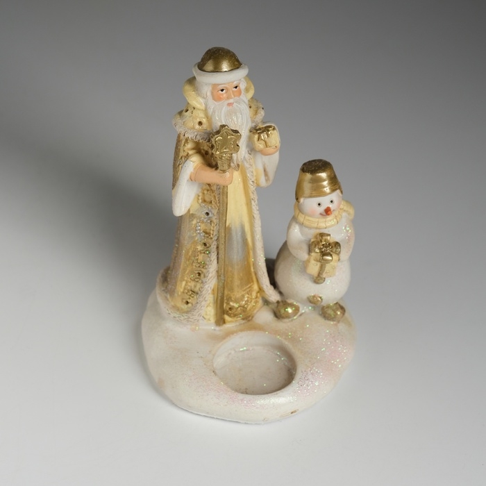 Подсвечник полистоун "Дед Мороз в коричневой шубе со снеговиком" d=3?5 см 10,3х9,8х14 см