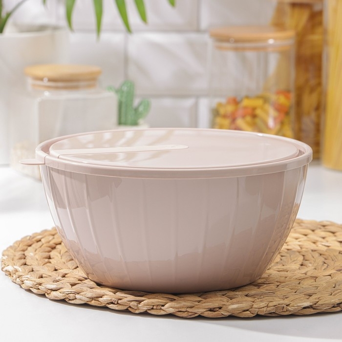 Салатник с крышкой &laquo;Fiesta&raquo;, 2,8 л, цвет МИКС