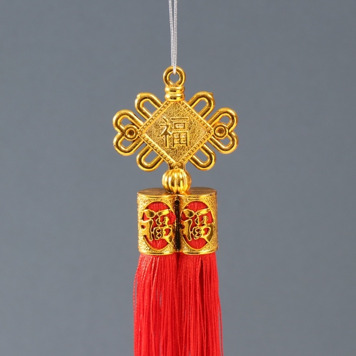 Подвеска текстиль, пластик "Узел счастья и бесконечности с иероглифом" красная 1,8х5х35 см   1053739