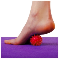 Массажёр &laquo;Ёжик&raquo;, d=4,5 см, 17 г