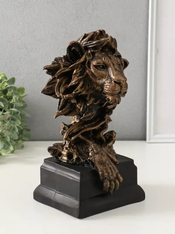 Копилка "Лев на пьедестале" 31х18 см, бронза