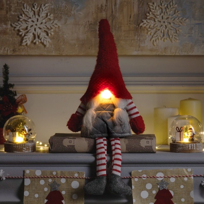 Светодиодная фигура &laquo;Гном с усами&raquo; 14 &times; 47 &times; 9 см, текстиль, батарейки AG10х3 (в комплекте), свечение тёплое белое