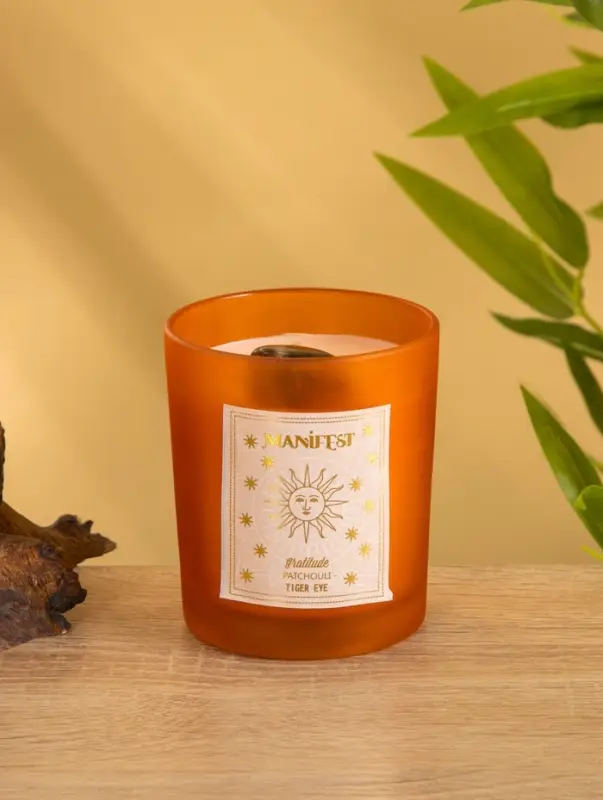 Свеча в стекле с камнем Manifest пачули 200 гр соевый воск